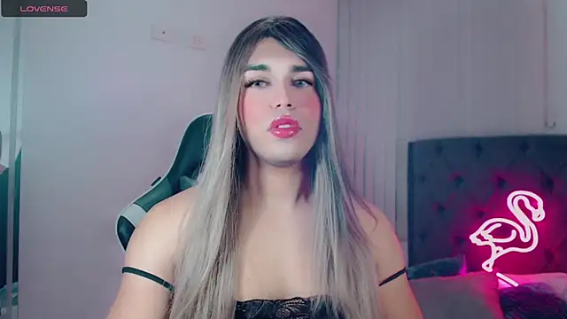 Snapshot of BIGCOCKMIA chatting on 01-23-25, 12:52 BIGCOCKMIA online show from 01-23-25, 12:52