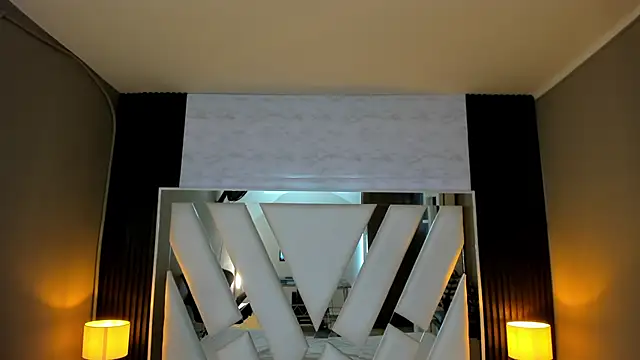 Snapshot of Linda4Petite chatting on 02-03-26, 05:51 Linda4Petite online show from 02-03-26, 05:51