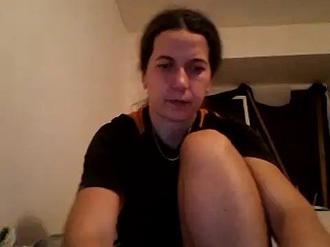 Snapshot of Tamilashaa chatting on 01-30-25, 05:17 Tamilashaa online show from 01-30-25, 05:17