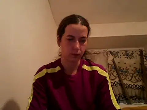 Snapshot of Tamilashaa chatting on 11-26-25, 05:03 Tamilashaa online show from 11-26-25, 05:03