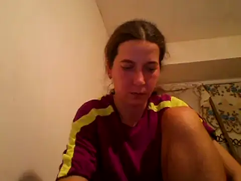 Snapshot of Tamilashaa chatting on 12-16-25, 03:50 Tamilashaa online show from 12-16-25, 03:50