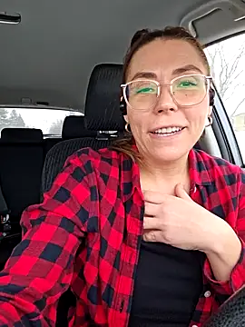 Ellie-L-Elizabeth online show from 02-18-25, 08:36