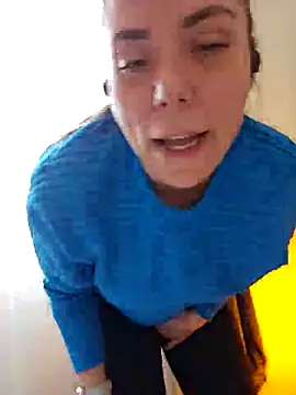 Ellie-L-Elizabeth online show from 02-27-25, 05:26