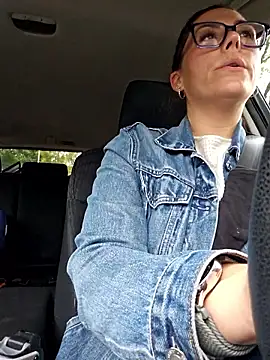 Ellie-L-Elizabeth online show from 09-25-25, 02:43