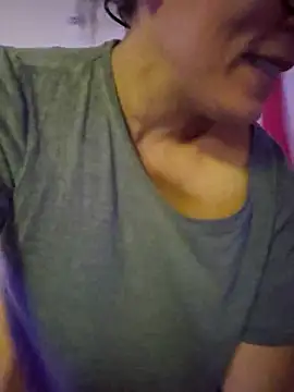 Ellie-L-Elizabeth online show from 11-21-25, 11:58