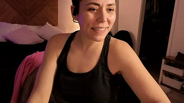 Ellie-L-Elizabeth online show from 02-03-26, 02:53