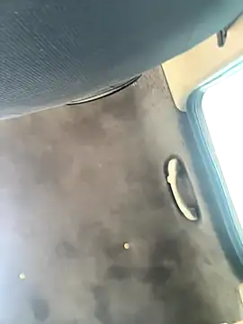 lunablossom  online show from 10-16-25, 09:16