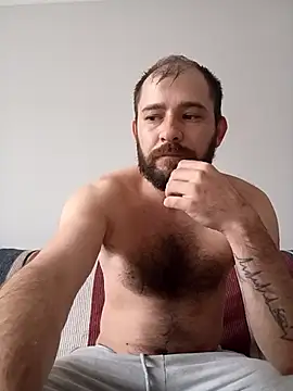 NiiiRvaNaa online show from 10-18-25, 07:53