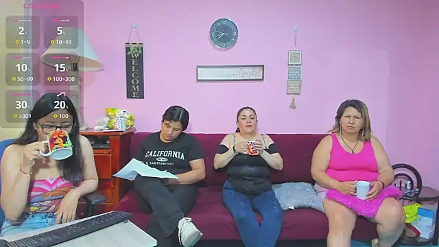 Snapshot of lesbiancuple chatting on 09-26-25, 12:42 lesbiancuple online show from 09-26-25, 12:42