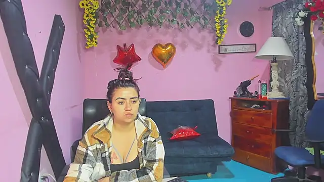 lesbiancuple online show from 03-11-26, 11:49