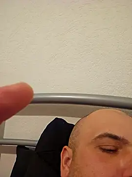 mario890605 online show from 09-17-25, 09:38