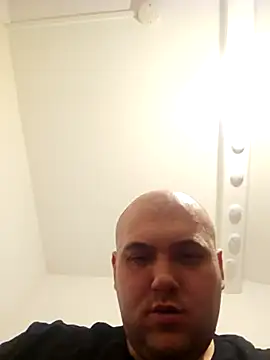 mario890605 online show from 03-04-26, 10:16