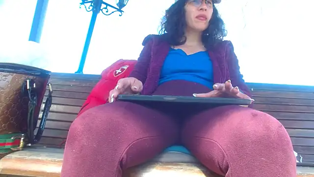 SquirtyMellissaLabia online show from 03-06-25, 10:41