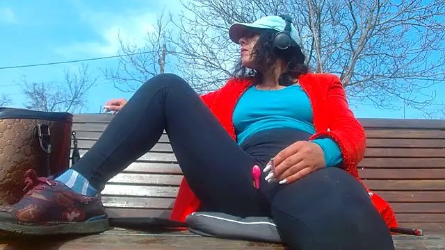 SquirtyMellissaLabia online show from 03-16-25, 10:33