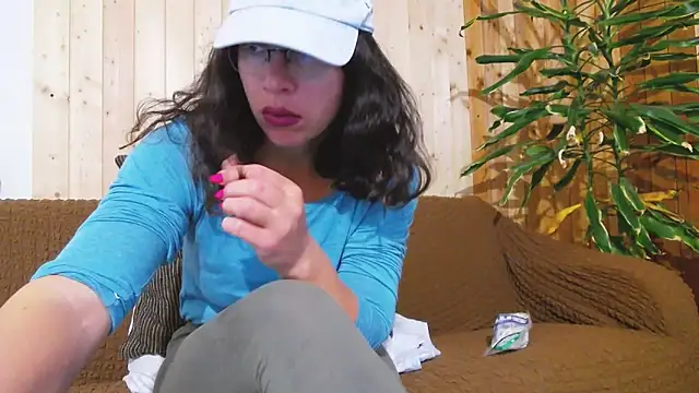 SquirtyMellissaLabia online show from 11-16-25, 05:46