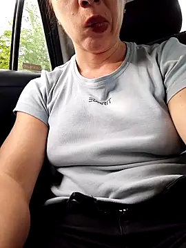 SquirtyMellissaLabia online show from 05-19-26, 03:07