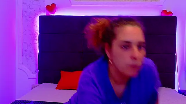 KarinaNoir online show from 05-20-26, 03:56