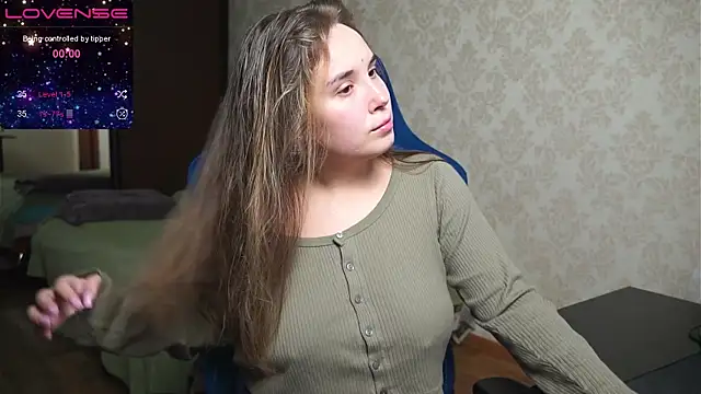 Snapshot of Sandra_SW_ chatting on 03-04-25, 05:13 Sandra SW online show from 03-04-25, 05:13