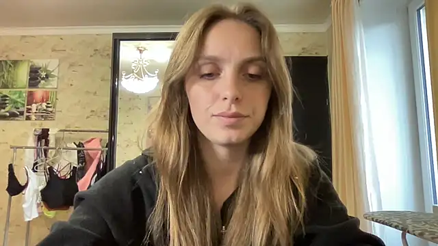  Mrs TBear  online show from 10-02-25, 02:02