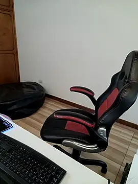 Snapshot of kayortiiz chatting on 07-22-26, 03:59 kayortiiz online show from 07-22-26, 03:59