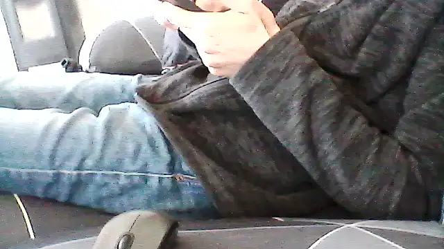 Snapshot of mickzizi chatting on 09-30-25, 07:46 mickzizi online show from 09-30-25, 07:46