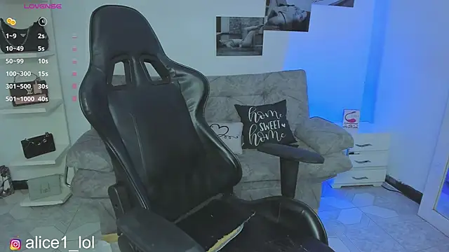 Snapshot of candy_alicee chatting on 12-03-25, 11:30 candy alicee online show from 12-03-25, 11:30