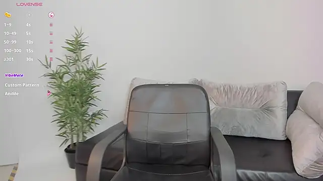 kimbrownn online show from 02-08-25, 11:33