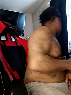 yellowwetfox online show from 12-22-24, 07:52