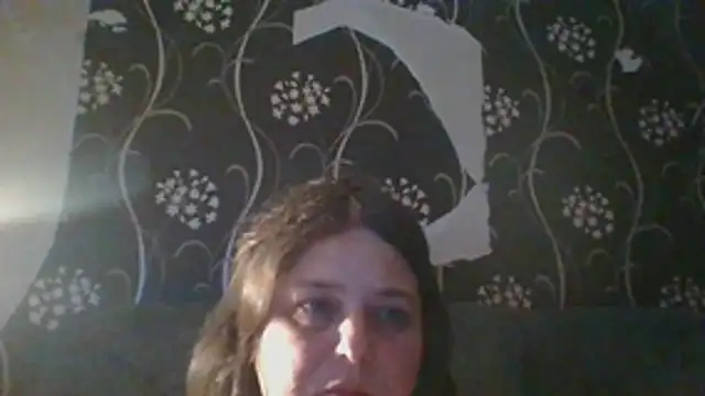 Snapshot of HouseWifeWhore_Milf chatting on 06-15-26, 01:08 HouseWifeWhore Milf online show from 06-15-26, 01:08