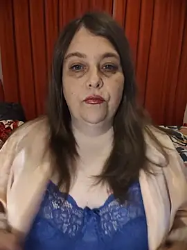 Snapshot of HouseWifeWhore_Milf chatting on 06-17-26, 09:34 HouseWifeWhore Milf online show from 06-17-26, 09:34