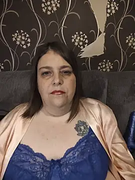 Snapshot of HouseWifeWhore_Milf chatting on 06-21-26, 09:06 HouseWifeWhore Milf online show from 06-21-26, 09:06