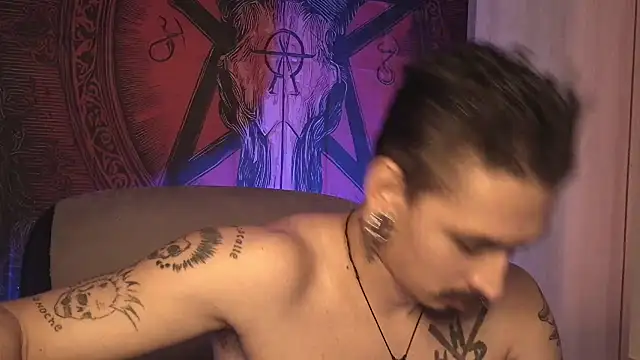 Snapshot of mateo60 chatting on 03-23-26, 12:47 mateo60 online show from 03-23-26, 12:47