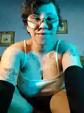 Snapshot of Lilmuh_ chatting on 12-12-24, 11:36 Lilmuh online show from 12-12-24, 11:36