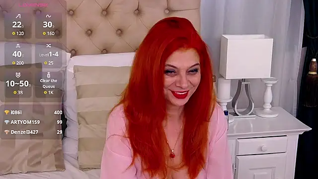 Snapshot of GiselleFox chatting on 03-13-25, 01:40 GiselleFox online show from 03-13-25, 01:40