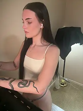 KarissaChantelle online show from 07-18-26, 03:38