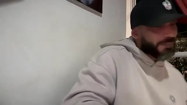 romeolovedark online show from 10-19-25, 08:04