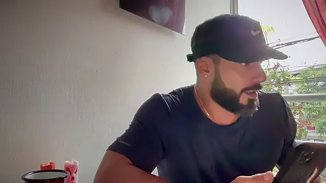 romeolovedark online show from 11-08-25, 09:57