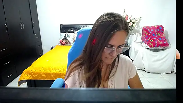 Xiimen online show from 10-08-25, 11:35