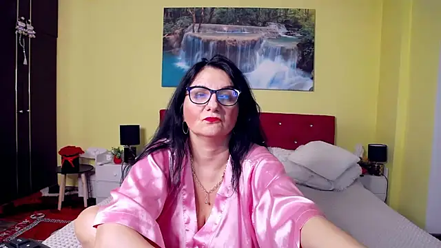 Snapshot of AlexaMorreno chatting on 03-08-25, 08:25 AlexaMorreno online show from 03-08-25, 08:25