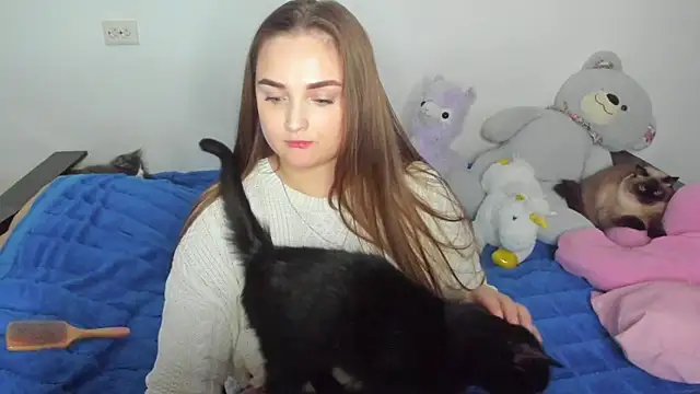 NataliEvans online show from 09-17-25, 09:38