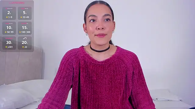 TIFFANYRUSSO online show from 11-26-25, 05:41