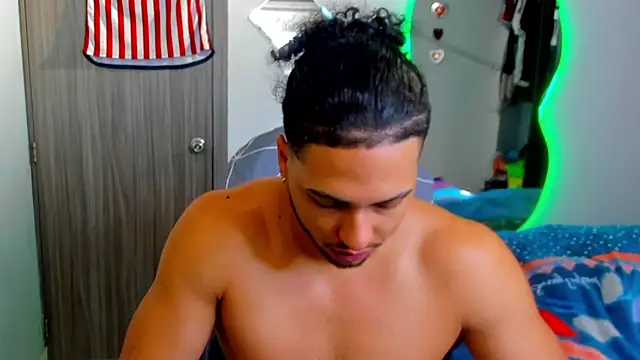 Kris Khalifa69 online show from 04-12-26, 04:23