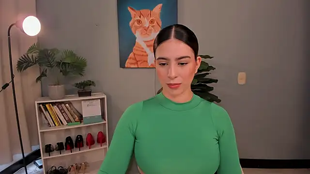 LiaPearce online show from 04-27-26, 04:05