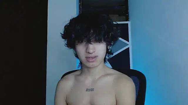 littlextreme online show from 03-12-26, 03:34