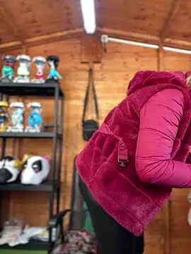 DaisyVibesss online show from 12-28-24, 09:31