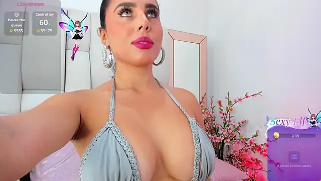 Snapshot of kylie_sexy2000 chatting on 12-21-24, 03:09 kylie sexy2000 online show from 12-21-24, 03:09