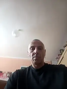 Snapshot of BabyloveXxX1 chatting on 09-29-25, 02:00 BabyloveXxX1 online show from 09-29-25, 02:00