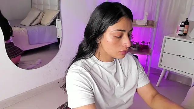 Kirara 22 online show from 01-16-26, 08:02