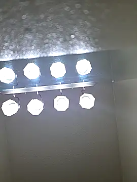 Snapshot of StallionMilf chatting on 10-28-25, 02:31 StallionMilf online show from 10-28-25, 02:31