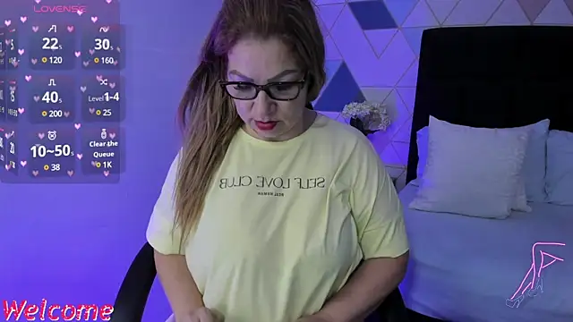 gisela27 online show from 02-10-25, 12:18